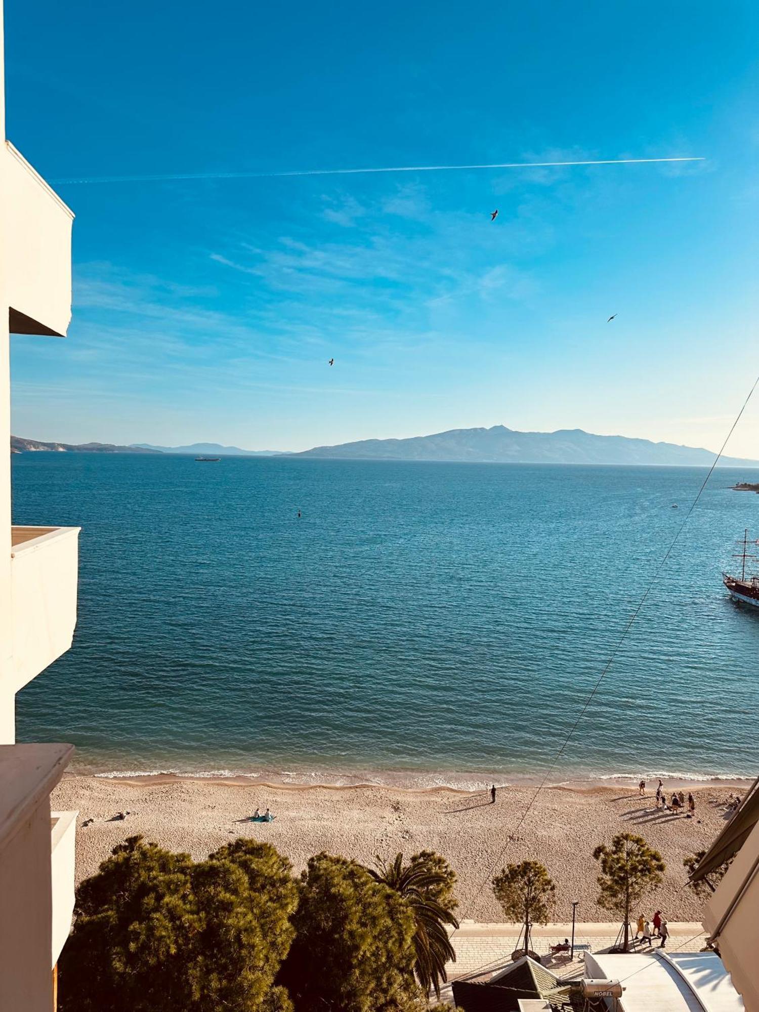 Monte Cristo - Rooftop Pool 4*